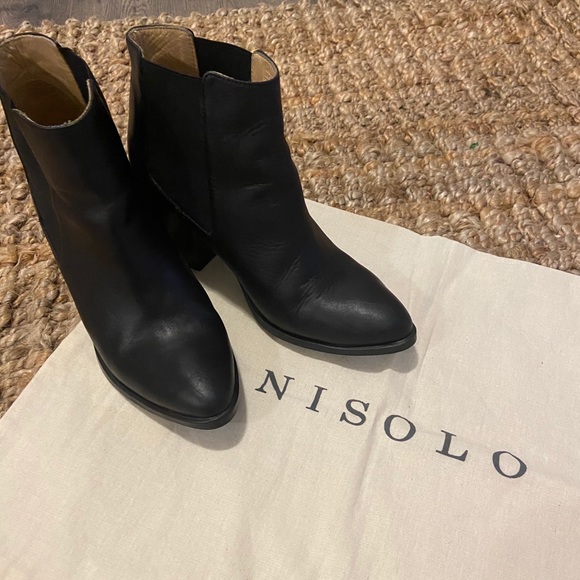 Nisolo Shoes - Nisolo Heeled Chelsea Boot-Size 8